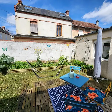 Hébergement de vacances L'orchidee - Maison Avec Jardin Hypercentre